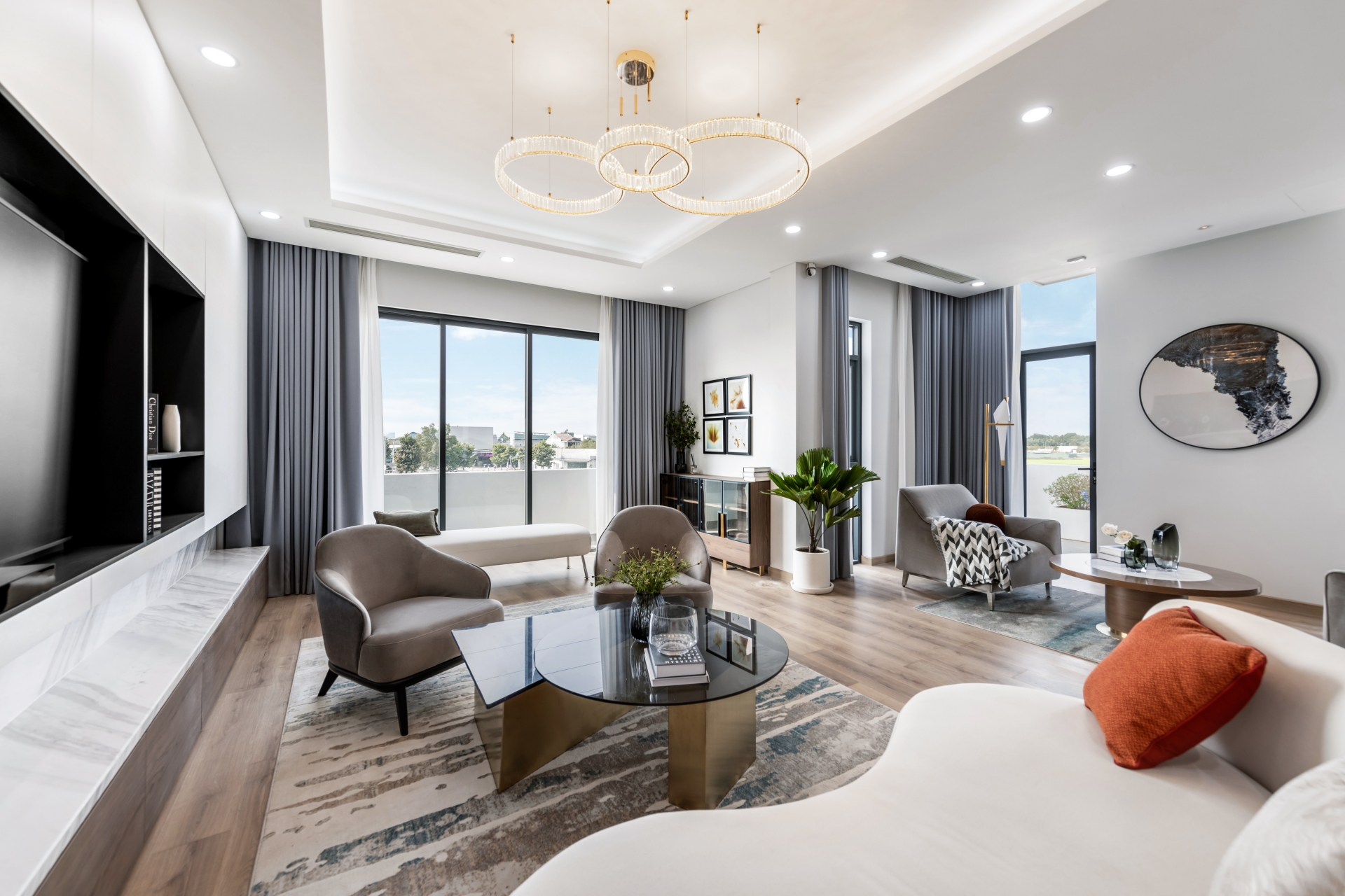 Khu thương mại, biệt thự và chung cư cao cấp (Thái Sơn Long An).